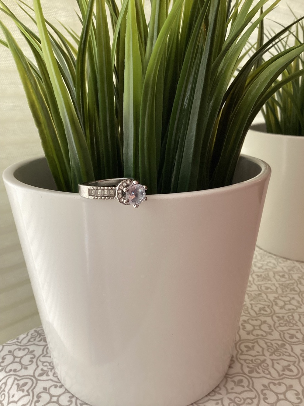 Solitaire Ring - Picture 7 of 10